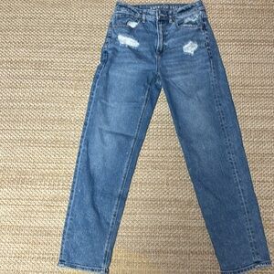 SIZE 2 American Eagle straight leg Jeans